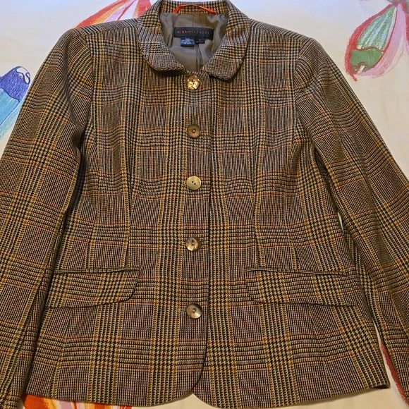 Nina Mclemore wool brown jacket and skirt,size 12. Used. Looks new.